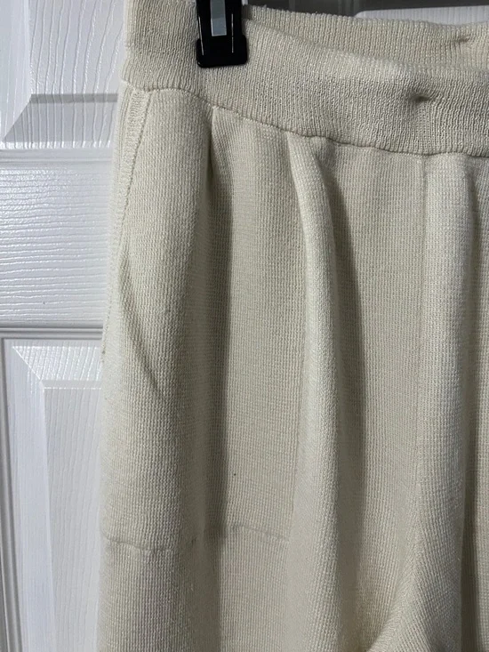 Cozy Wide-Leg Cream Lounge Pants - Picture 3 of 9